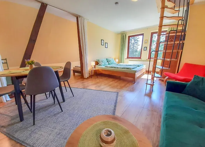 Am Waldrand * Ahrenshagen